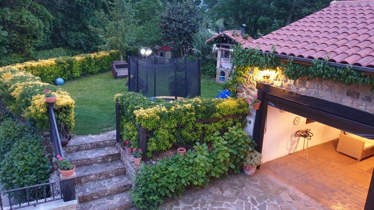 Casa Rural Caborzal Renedo De Cabuerniga Exterior photo